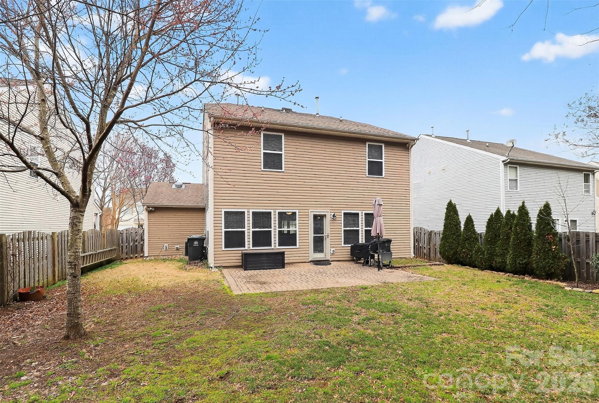 Waterlyn - Residential