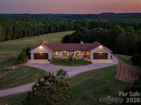 Photo of 8088 Kays Drive, York, SC 29745 (MLS # 4375449)