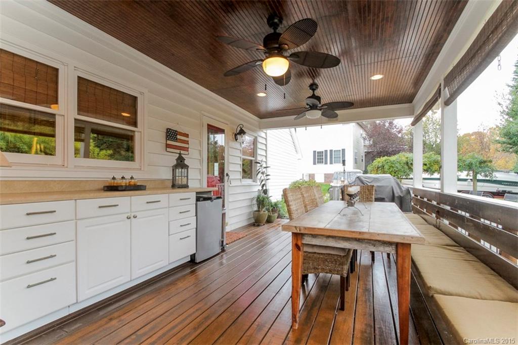 Woodland Hills - Residential