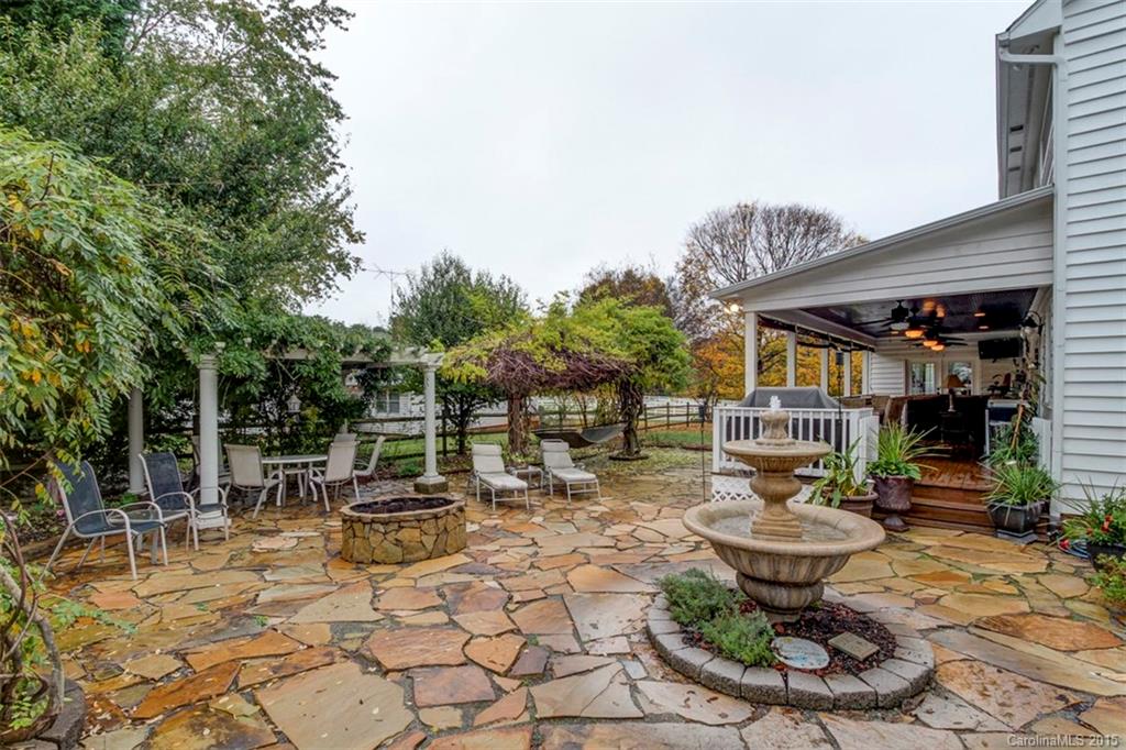 Woodland Hills - Residential