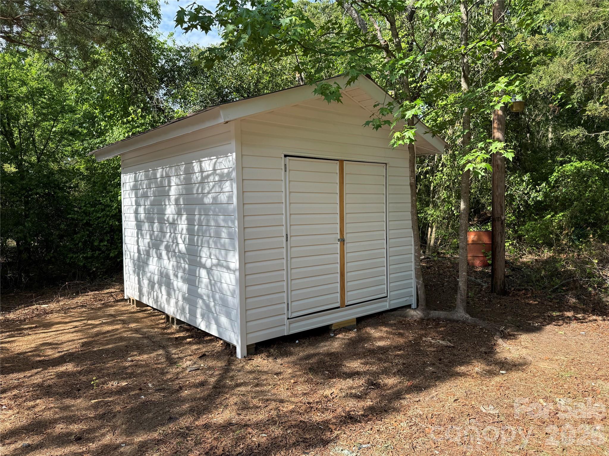 878 Stanback Ferry Road