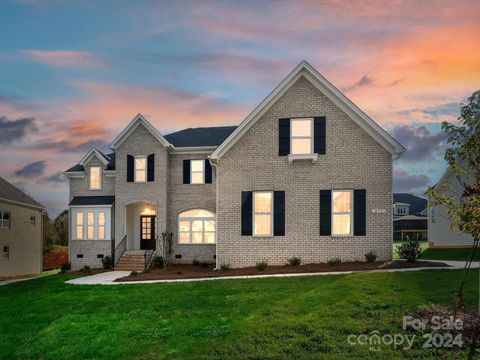 A home in Fort Mill