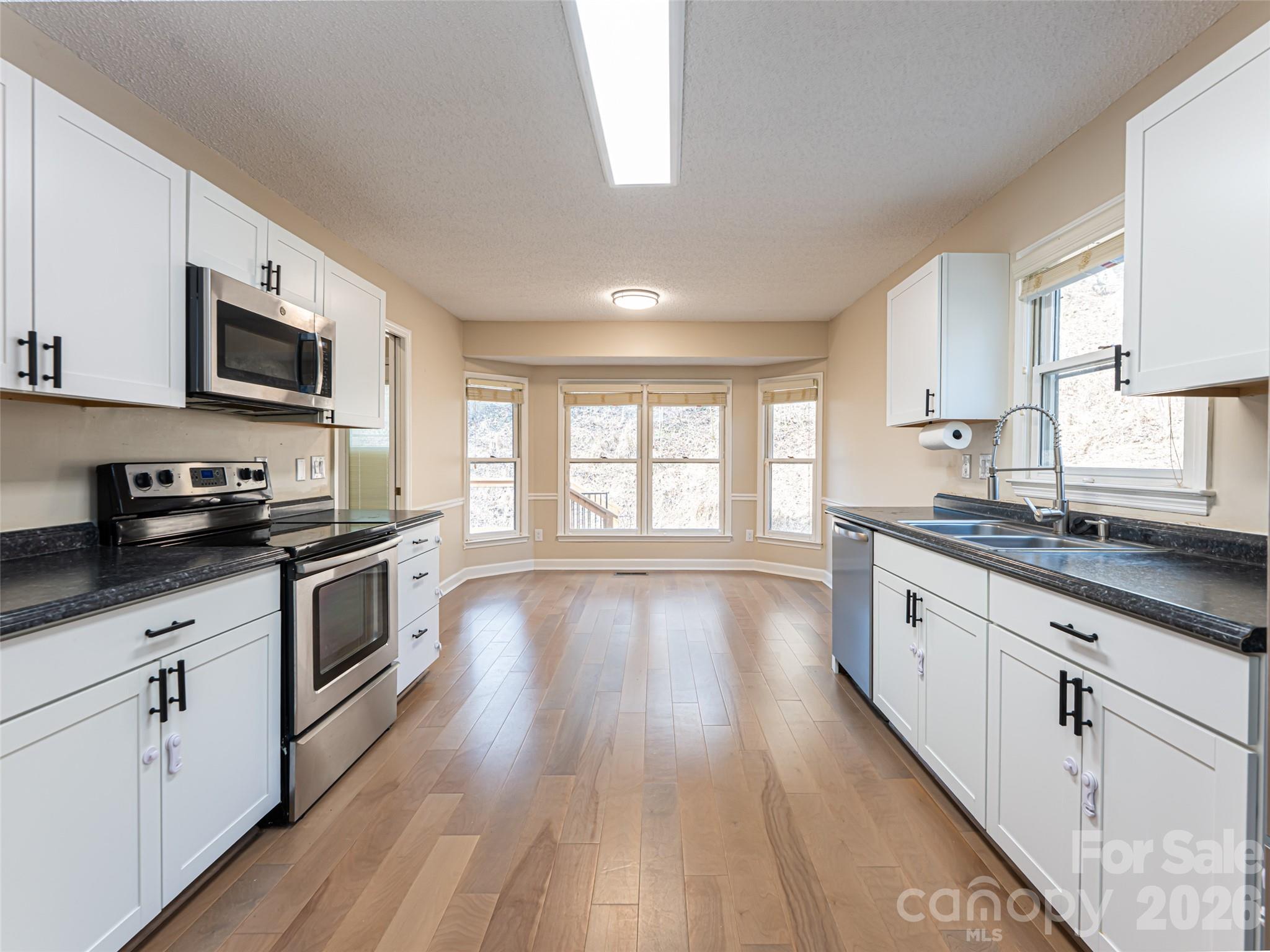 The Village At Averys Creek - Residential