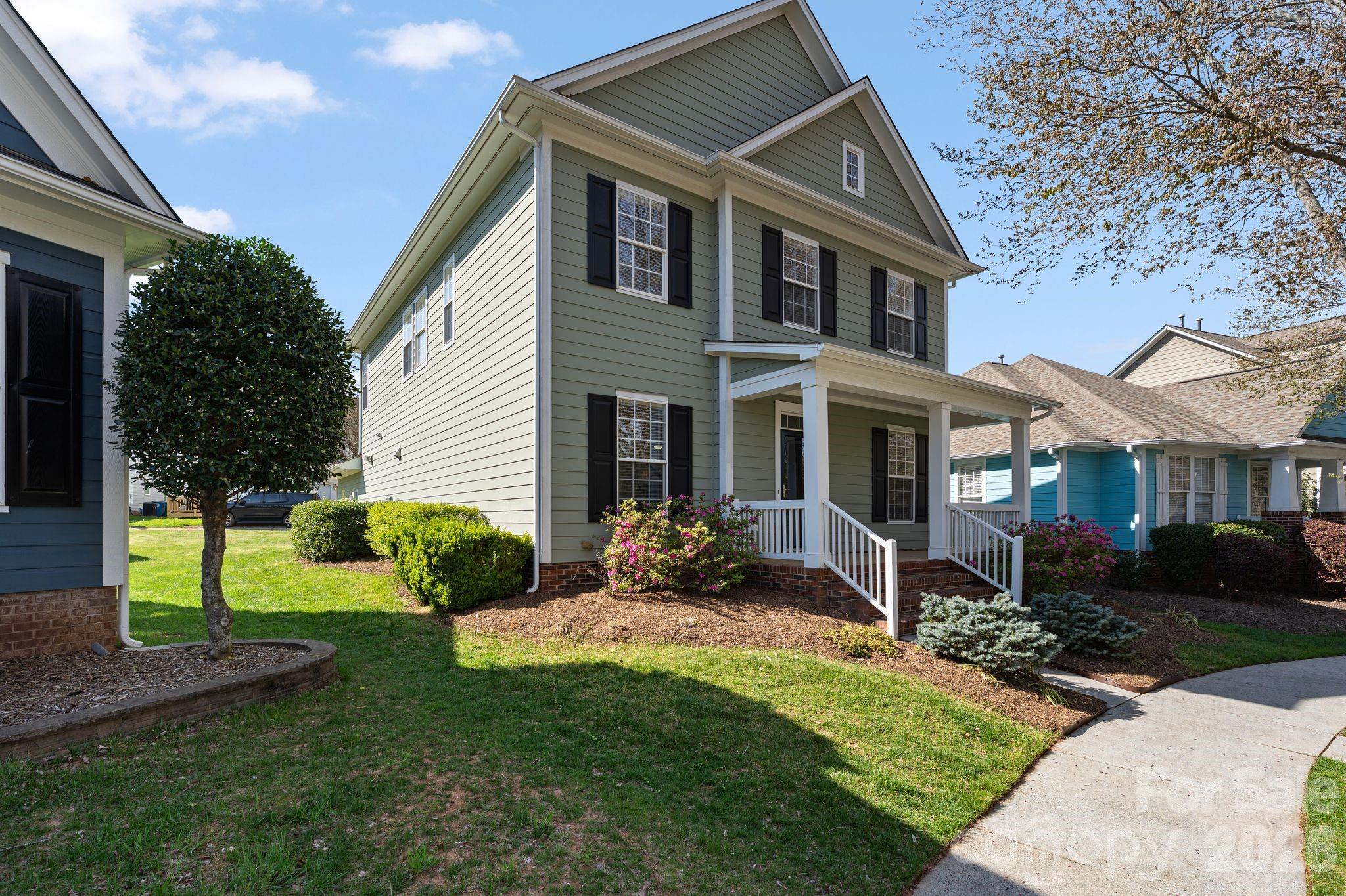 17715 North Shore Circle