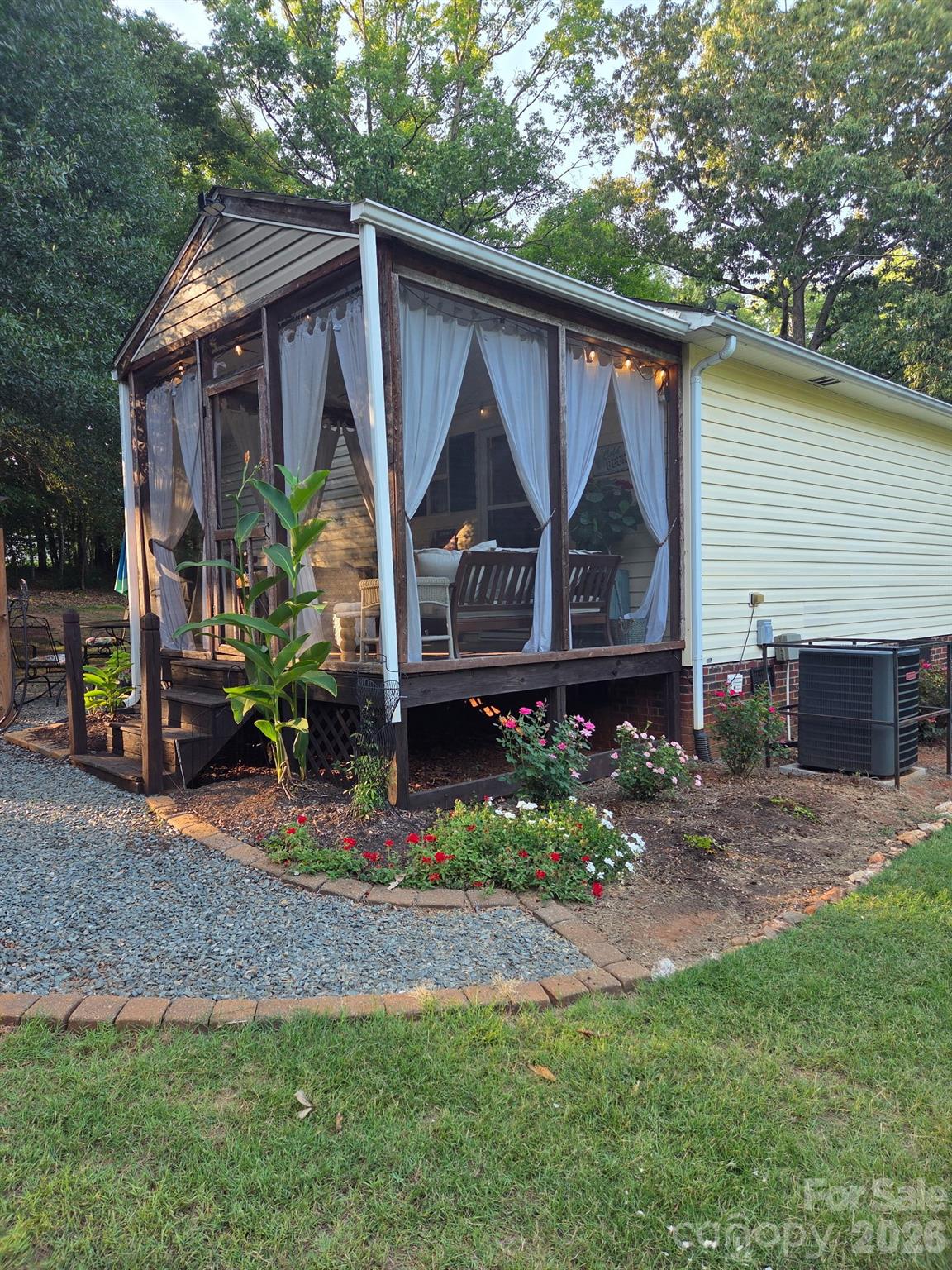 6334 Griffin Road