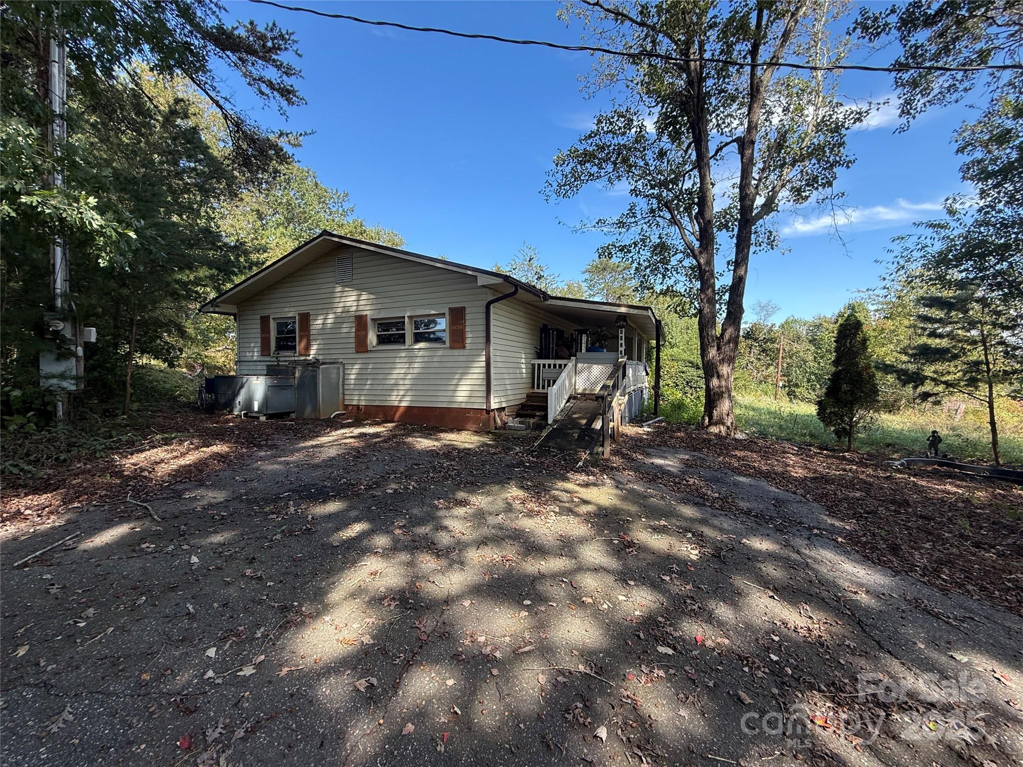 1940 Paul Shuping Avenue
