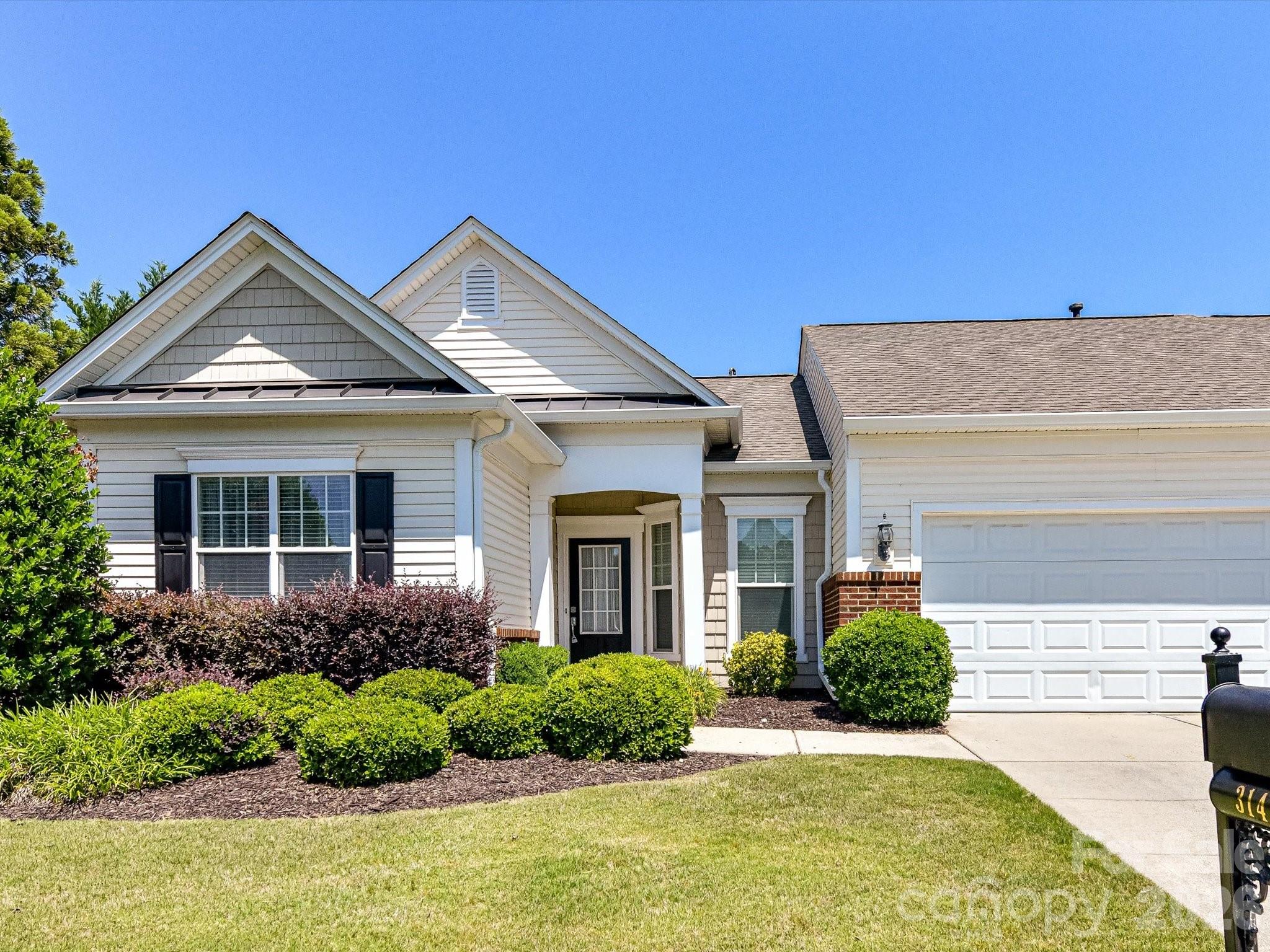 Sun City Carolina Lakes - Residential