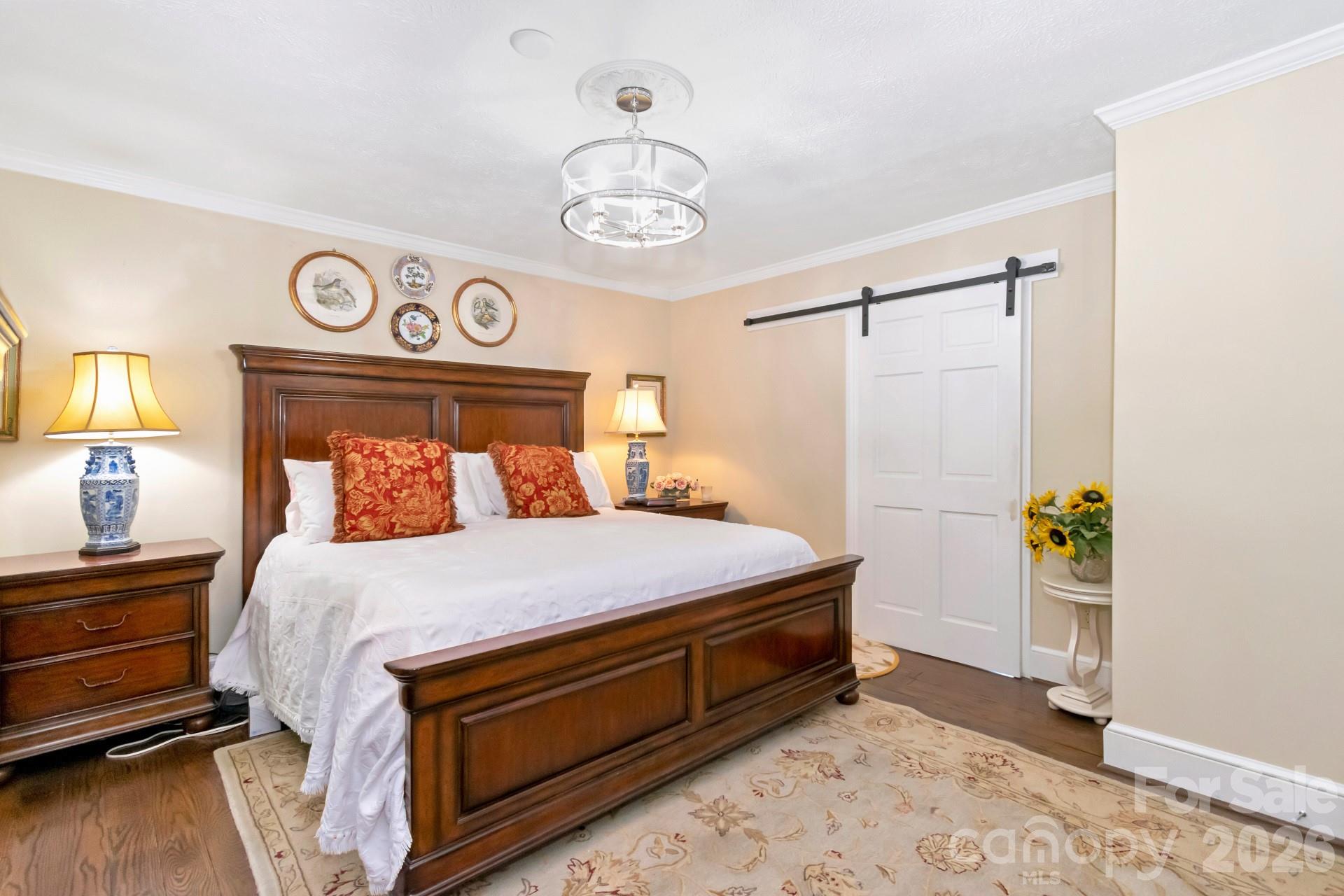 Country Club Estates - Residential
