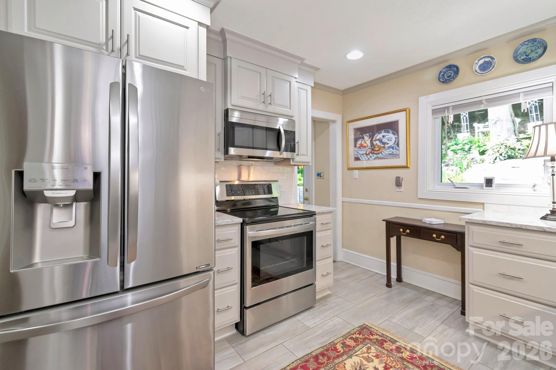 Country Club Estates - Residential