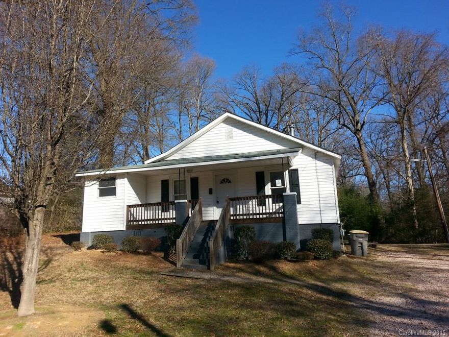 Great curb appeal with solid front porch and good sized yard. Open eat-in kitchen with upgraded cabinets and countertops.  Private wooded back yard and front faces woods across street. Good sized rooms with updated light fixtures. Steps to the upstairs loft/storage area off of the master bedroom. Great Location, Easy access to 85 and Rt 3 Mooresville HWY. Backyard Shed has wiring for electricity.
