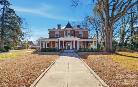 Photo of 1103 W Franklin Street, Monroe, NC 28112 (MLS # 4328672)