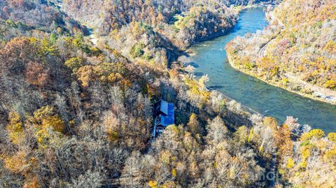 2381 Little Pine Road Marshall NC 28753