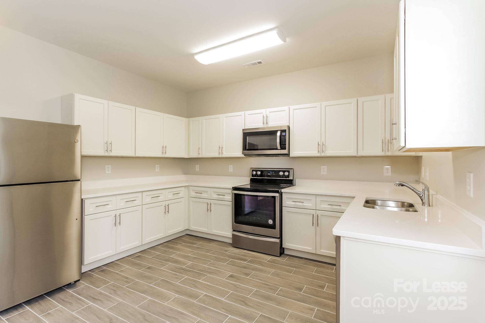 Stowe Creek - Residential Lease