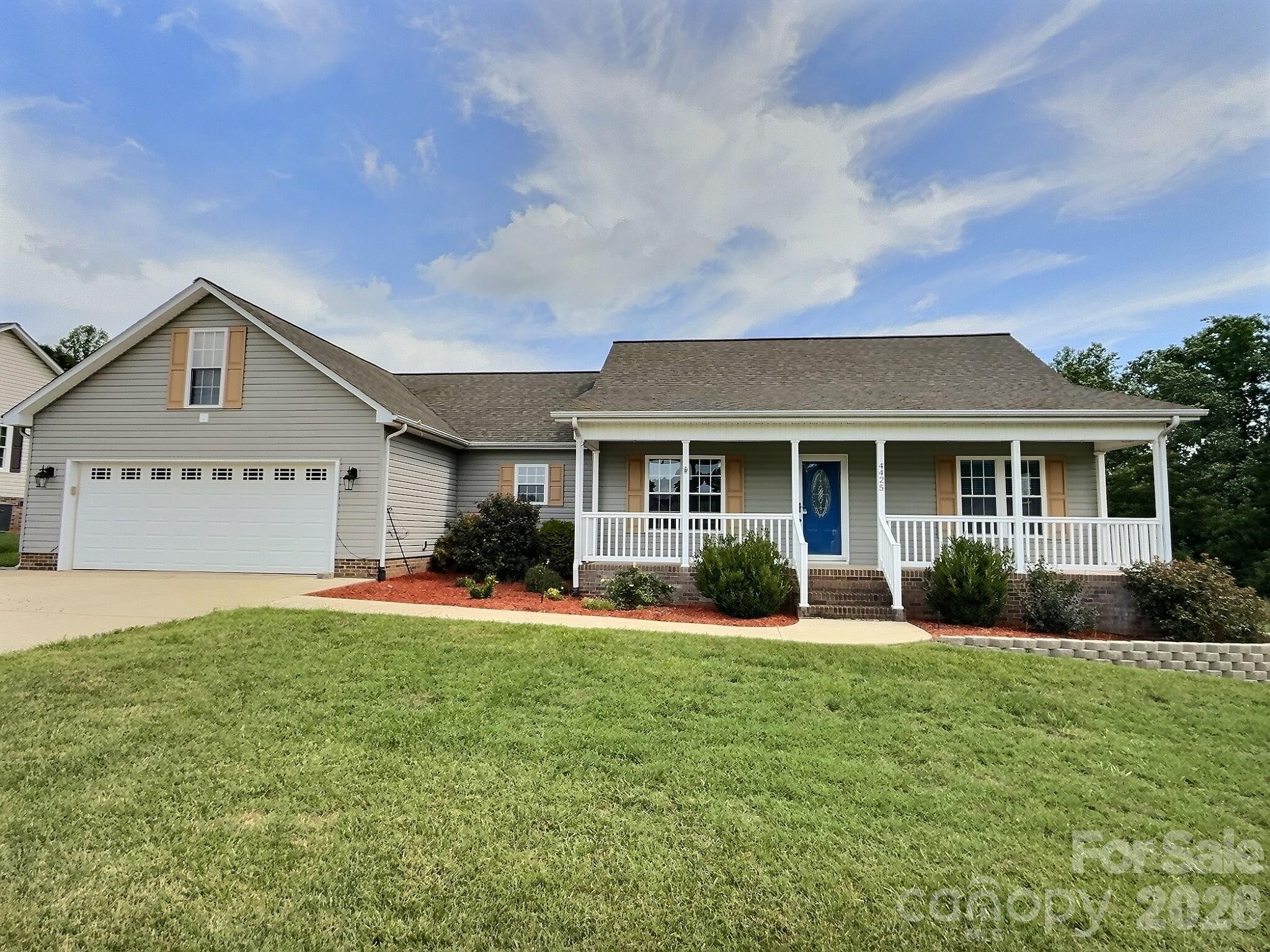 Photo 1 of 26 — 4425 Frank Dellinger Lane 8, Maiden, NC 28650