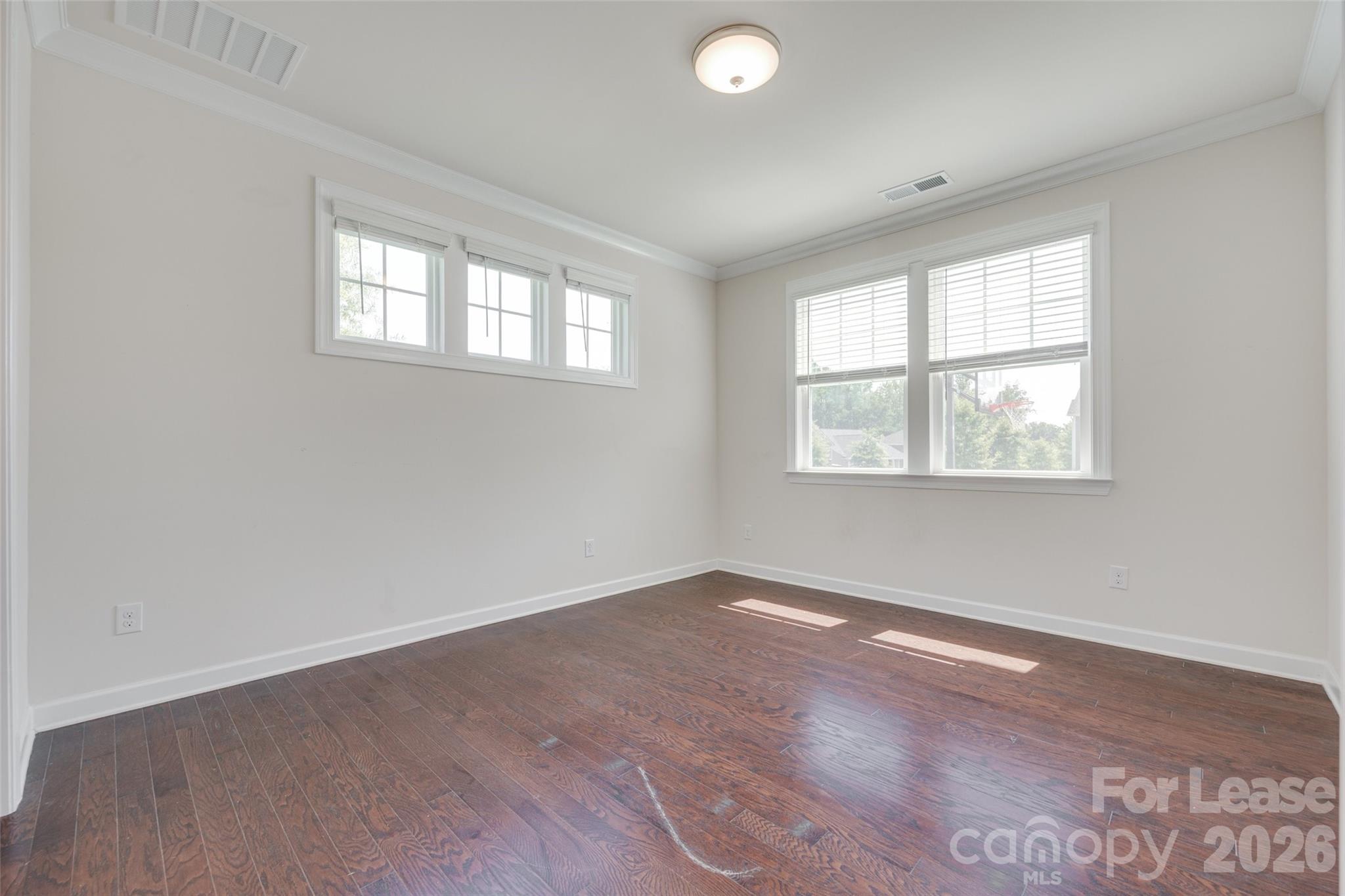 Lake Crest - Residential Lease