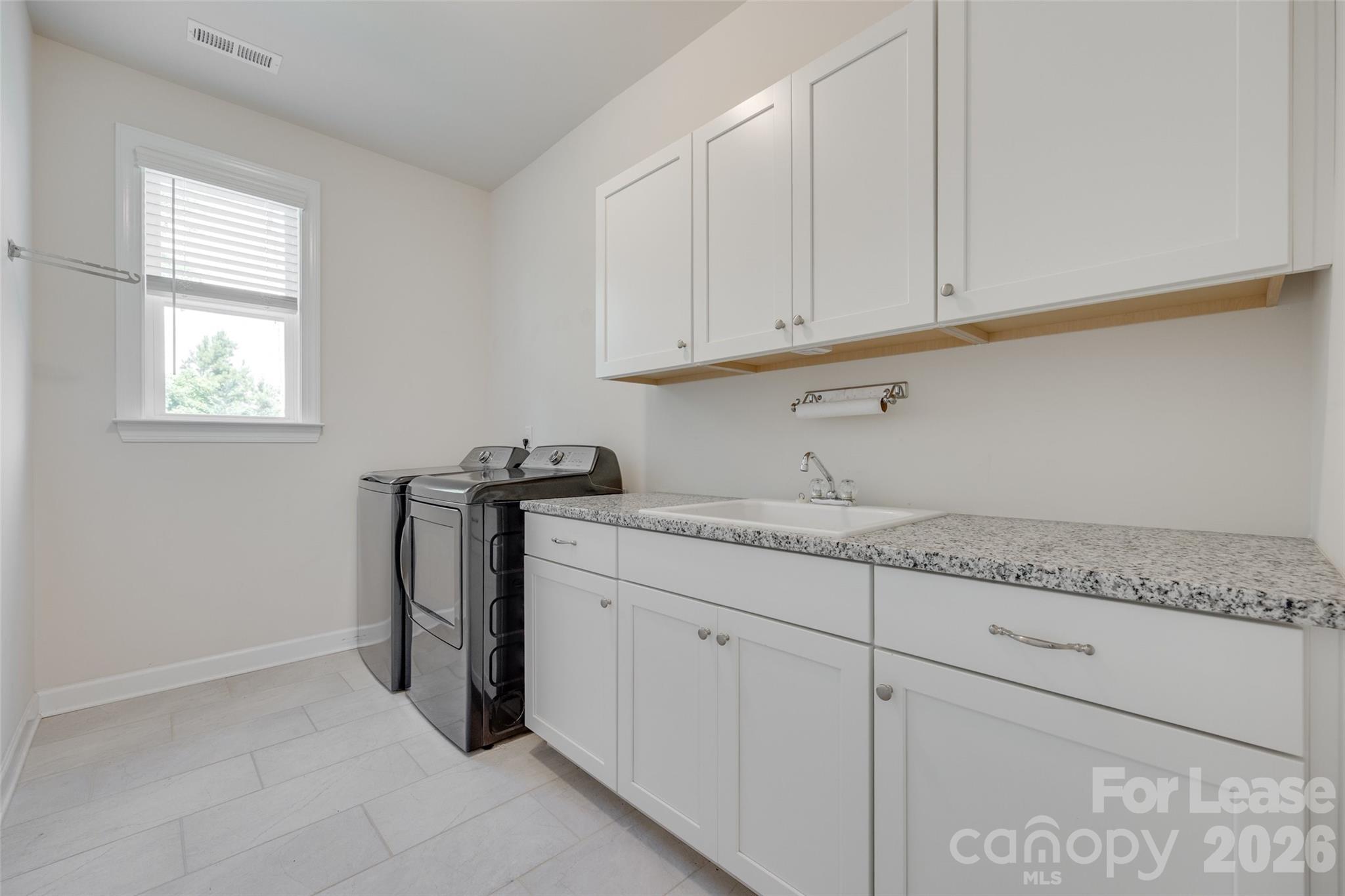 Lake Crest - Residential Lease