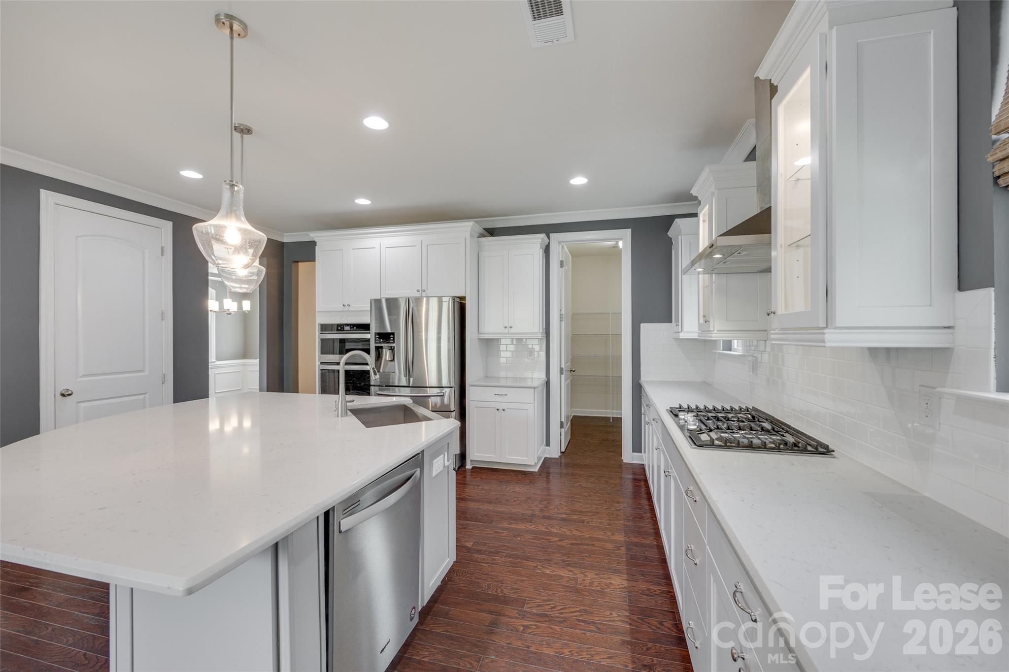 Lake Crest - Residential Lease