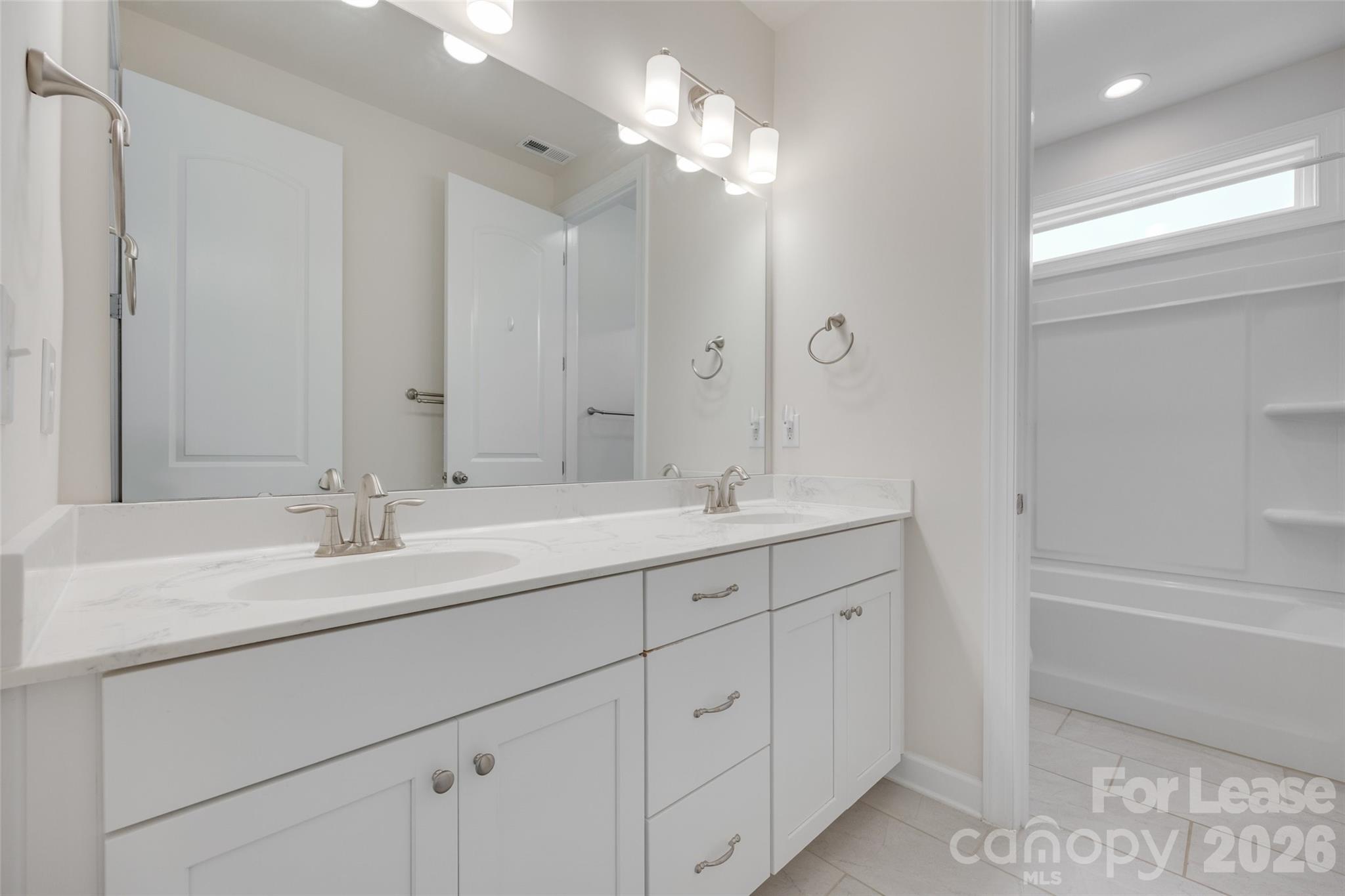 Lake Crest - Residential Lease