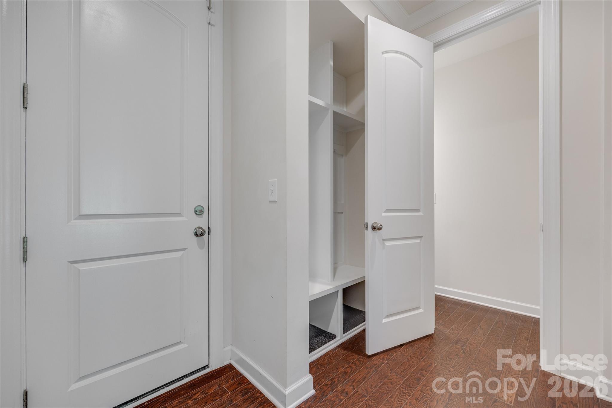 Lake Crest - Residential Lease