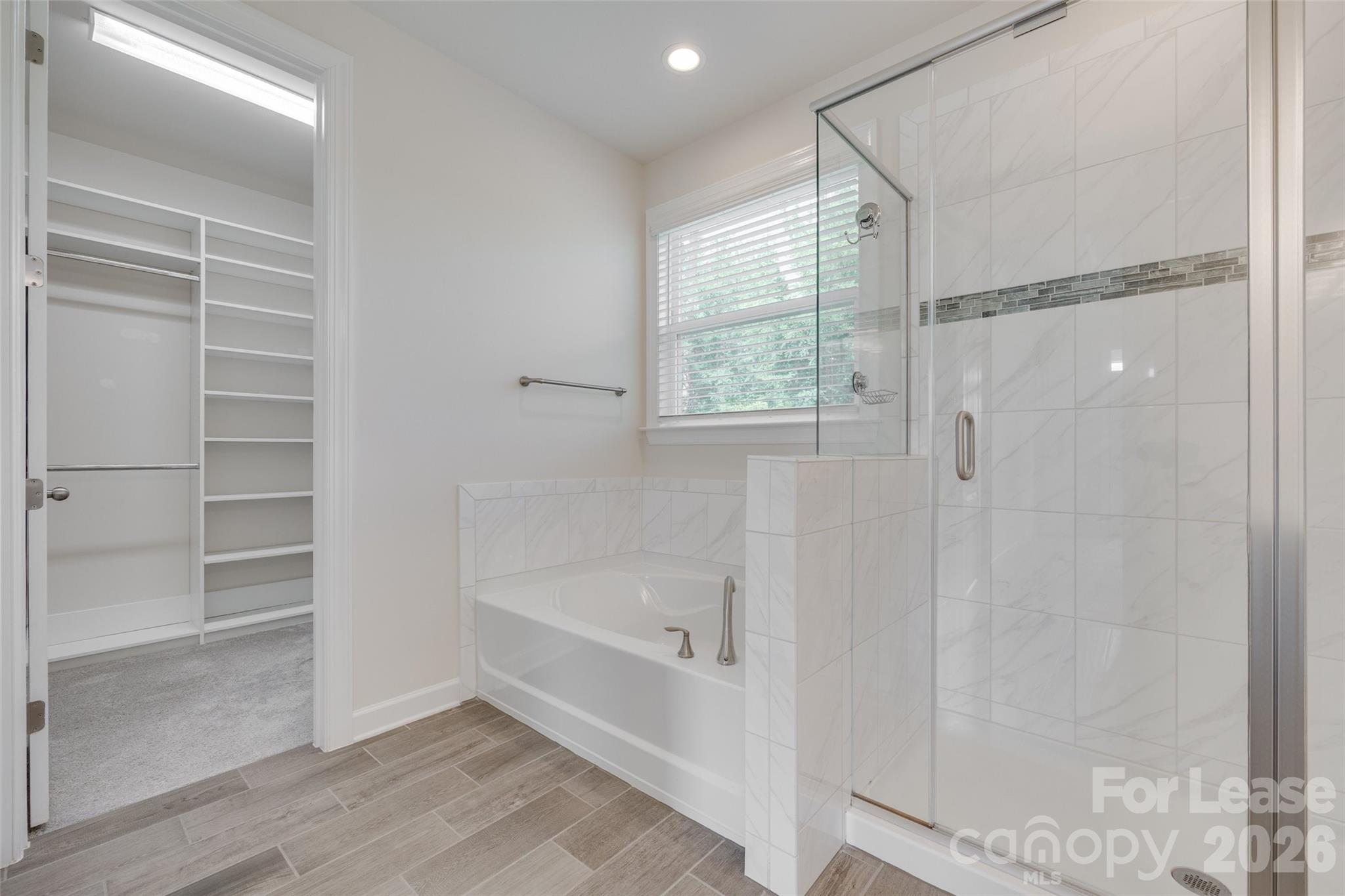 Lake Crest - Residential Lease