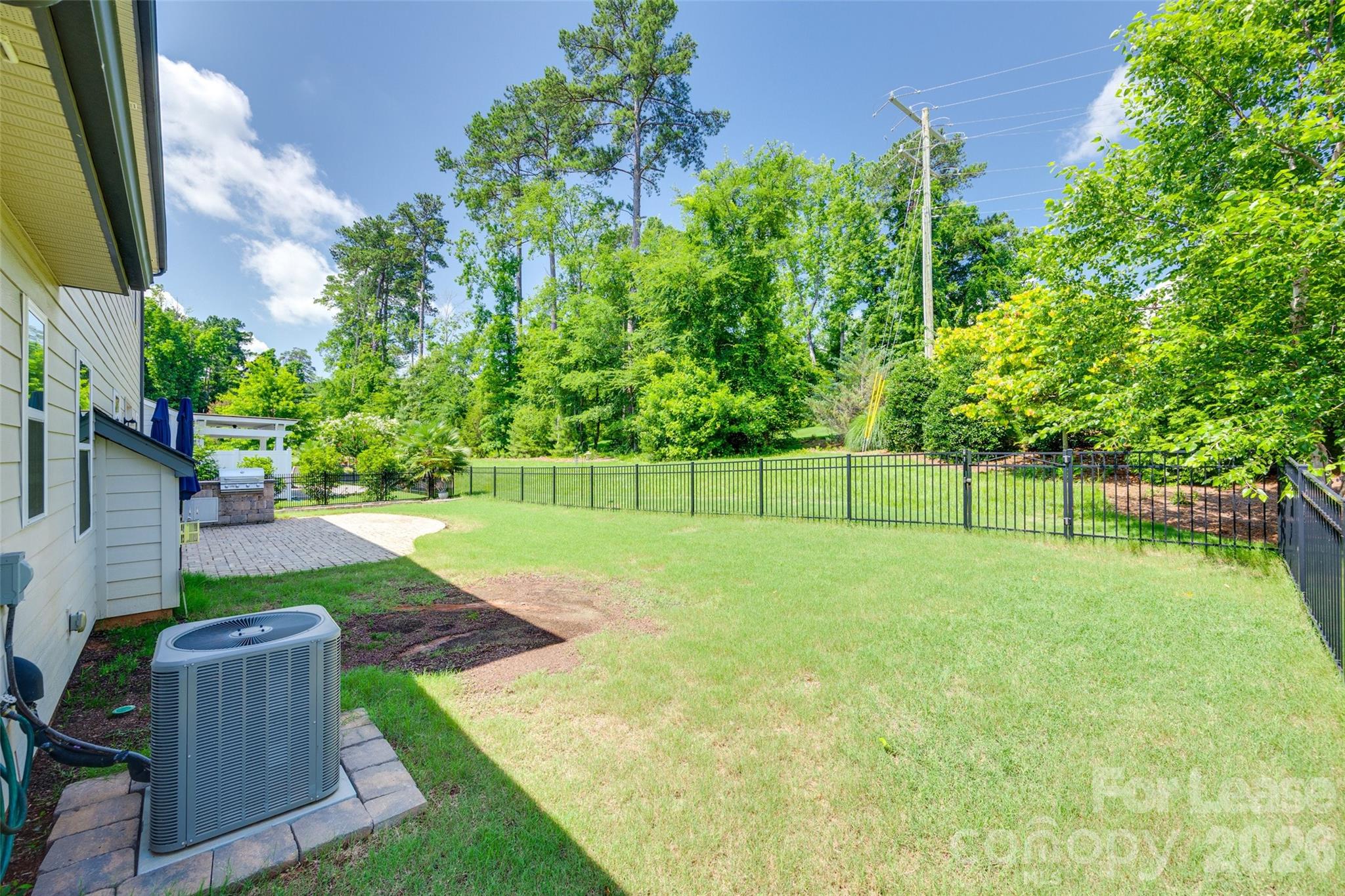 Lake Crest - Residential Lease