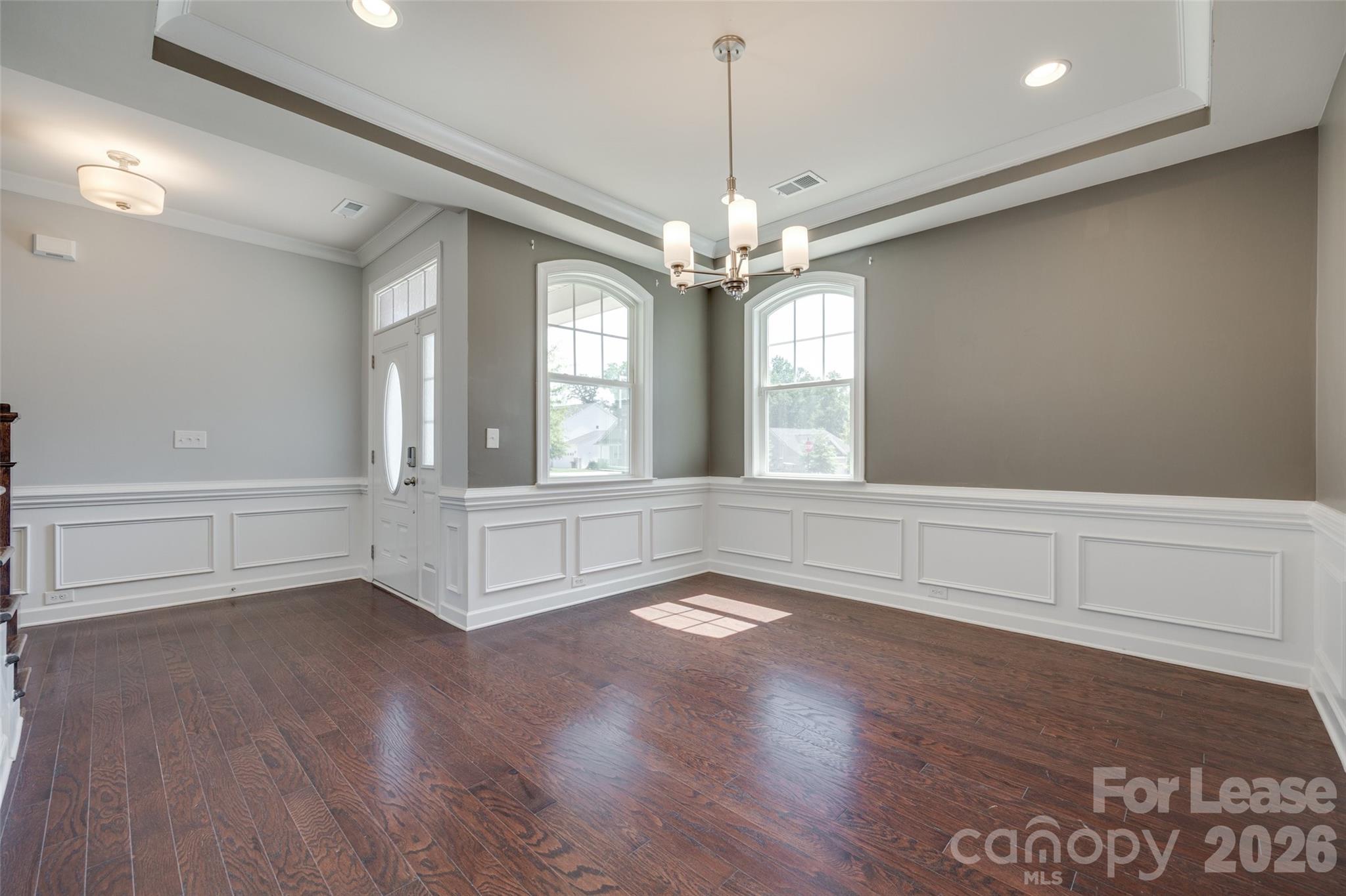 Lake Crest - Residential Lease