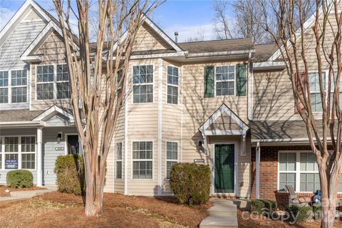 Photo of 2599 Brackley Place NW, Concord, NC 28027 (MLS # 4340600)