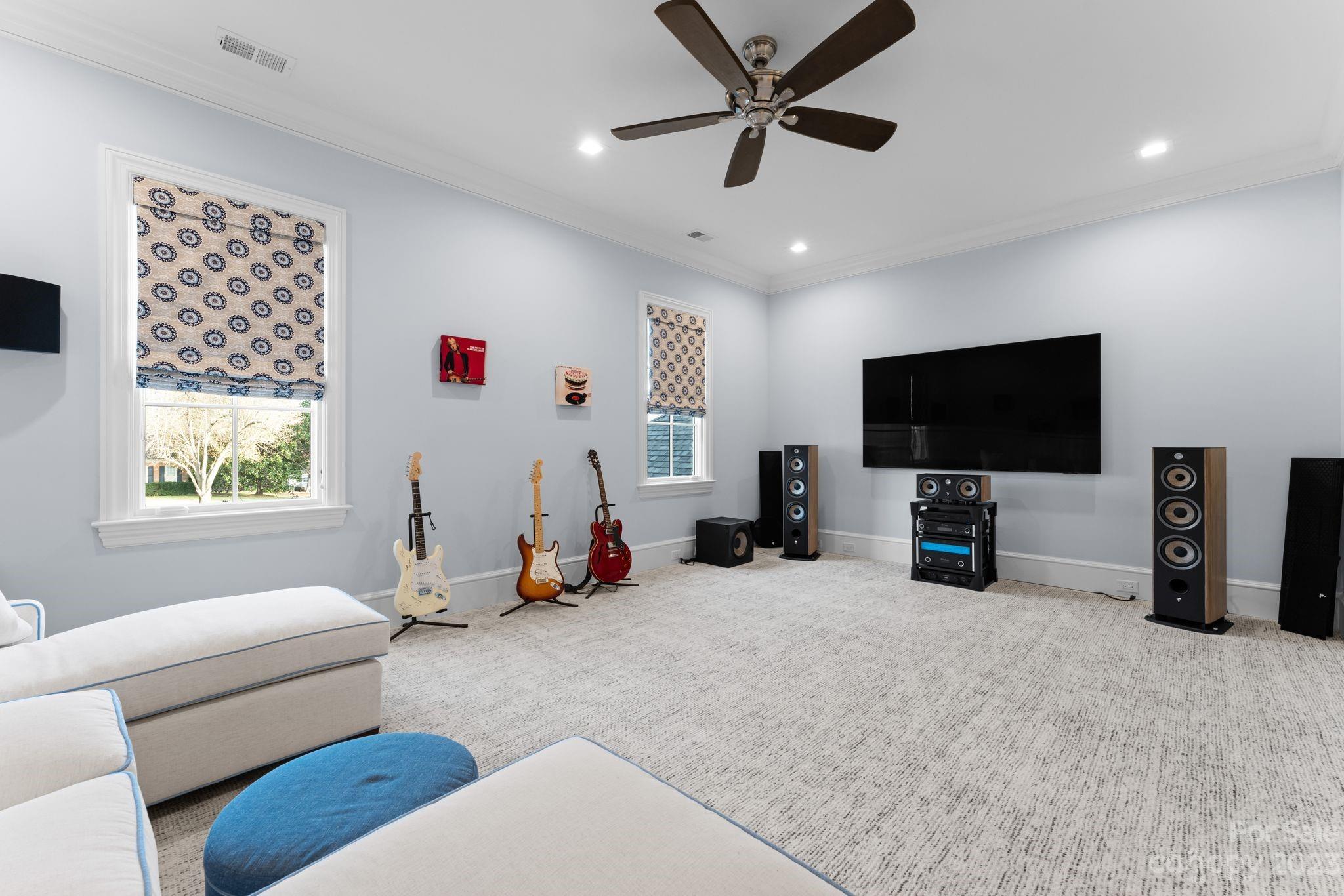 Quail Hollow - Residential