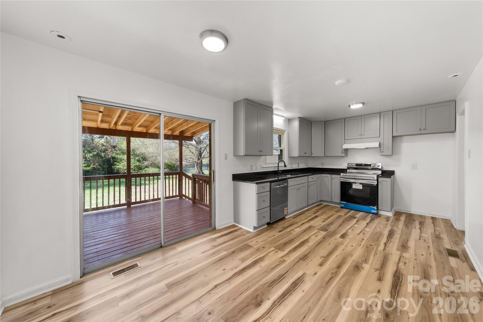 Wood Hollow - Residential