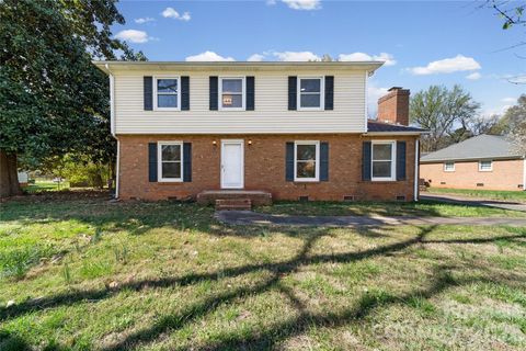 2517 Gumwood Court Matthews NC 28105