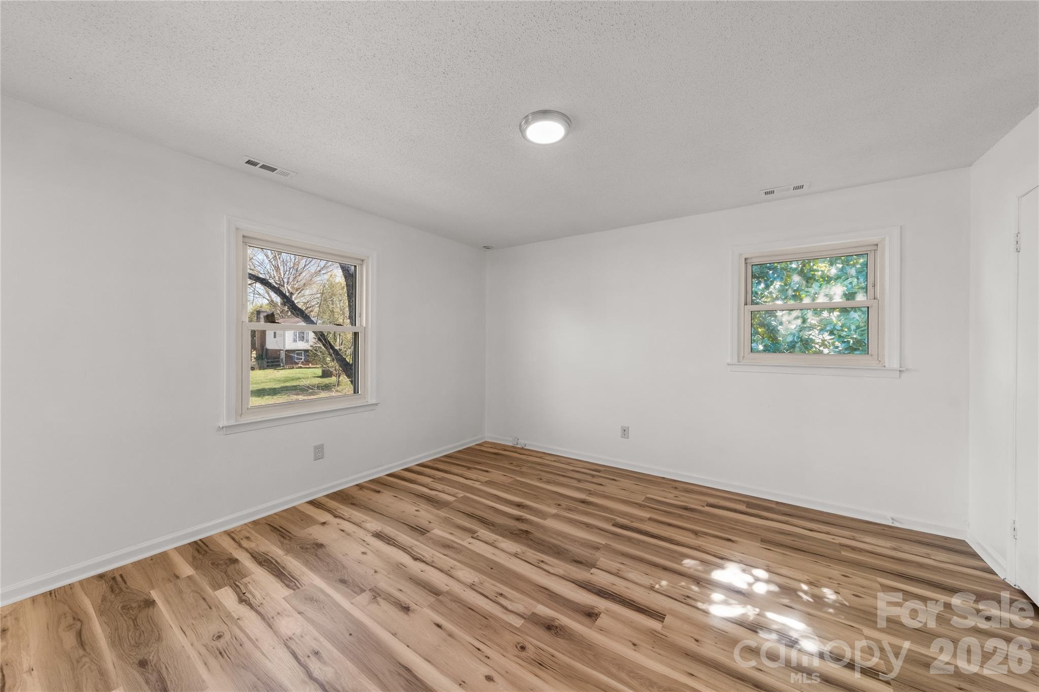 Wood Hollow - Residential