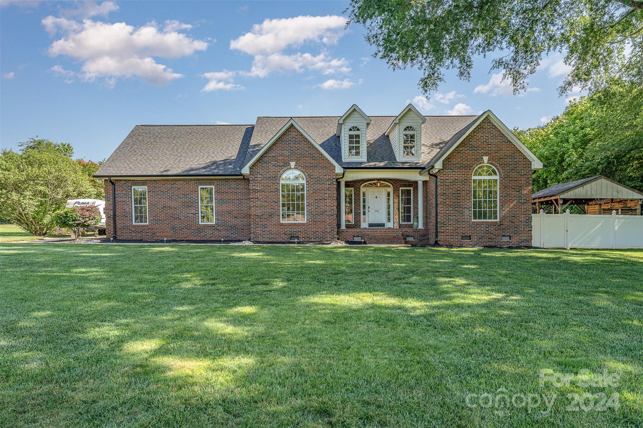 Larkin Sloan Estates - Residential