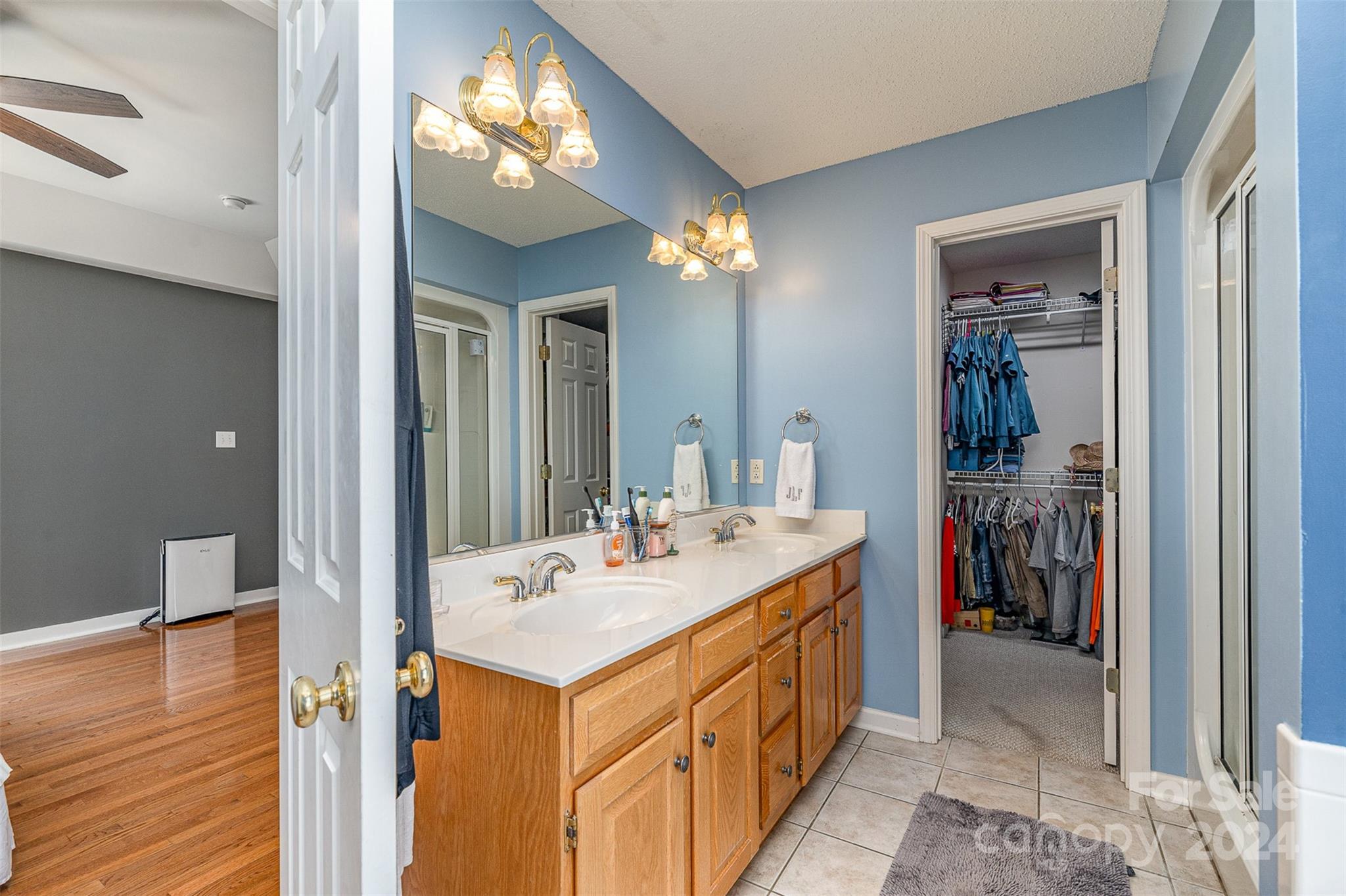 Larkin Sloan Estates - Residential