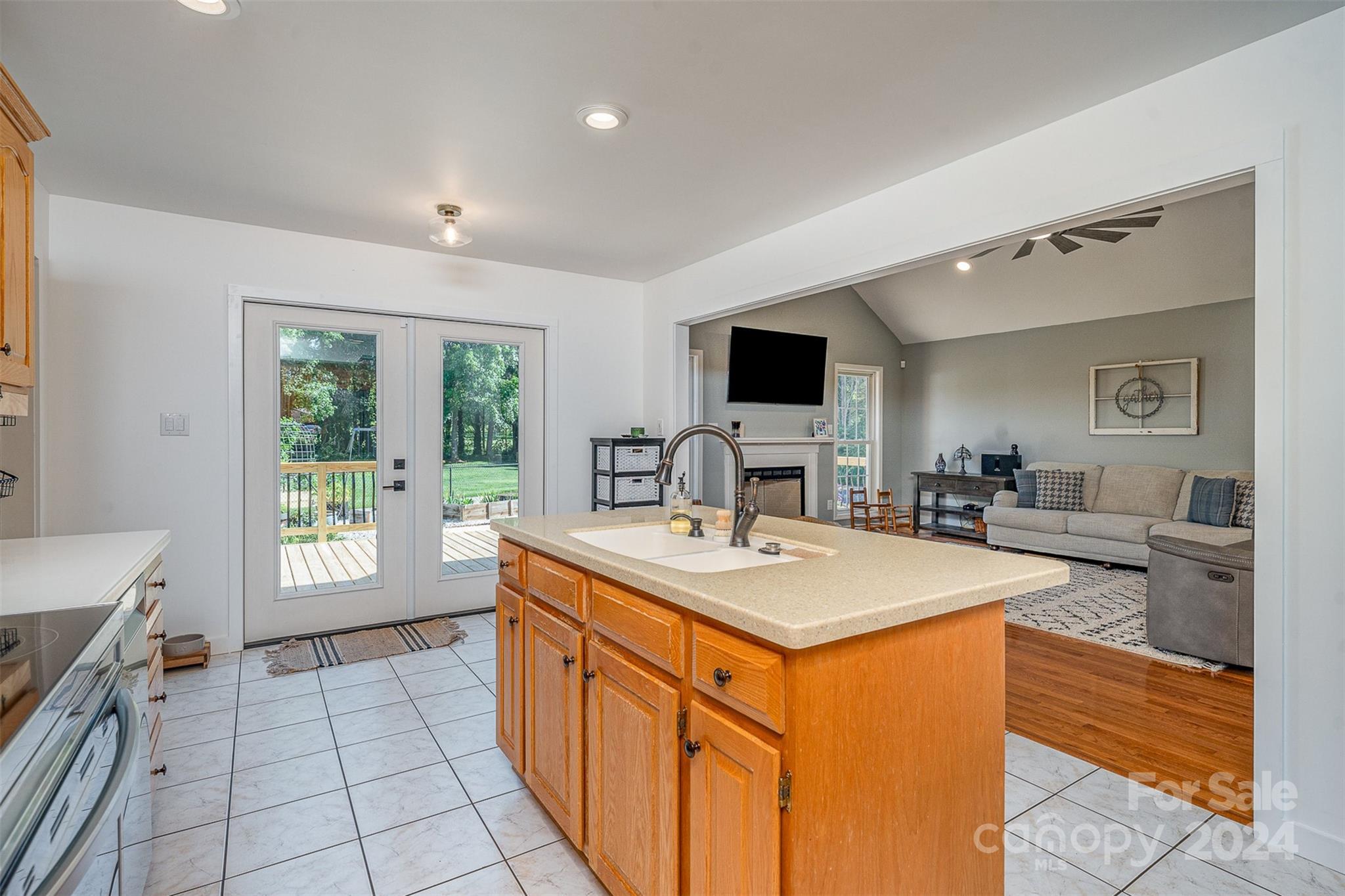 Larkin Sloan Estates - Residential