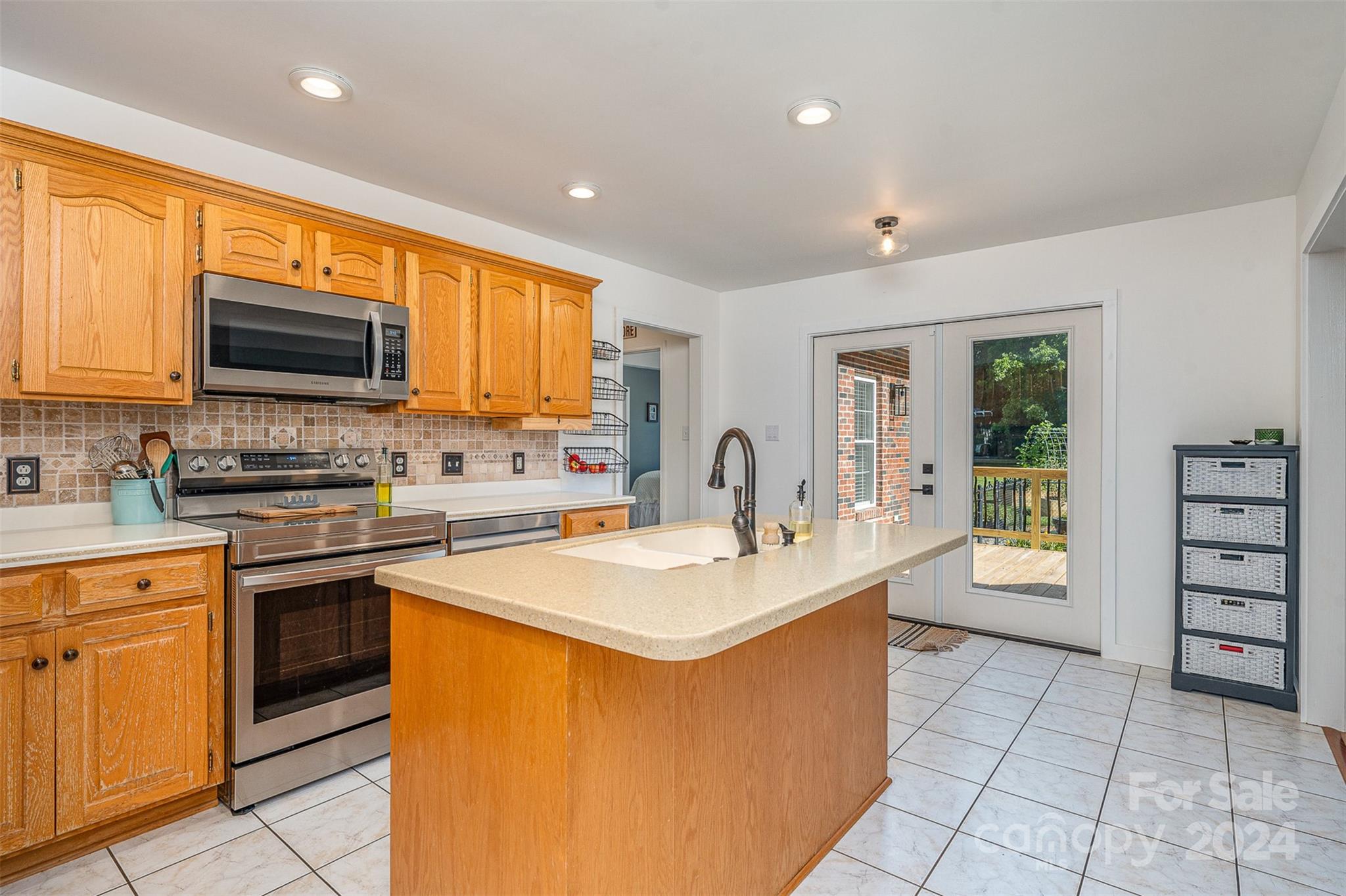 Larkin Sloan Estates - Residential