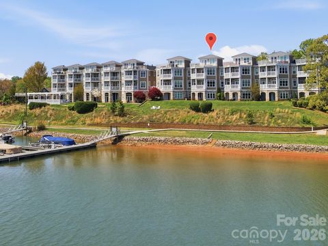 Photo of 637 Williamson Road #306, Mooresville, NC 28117 (MLS # 4387308)