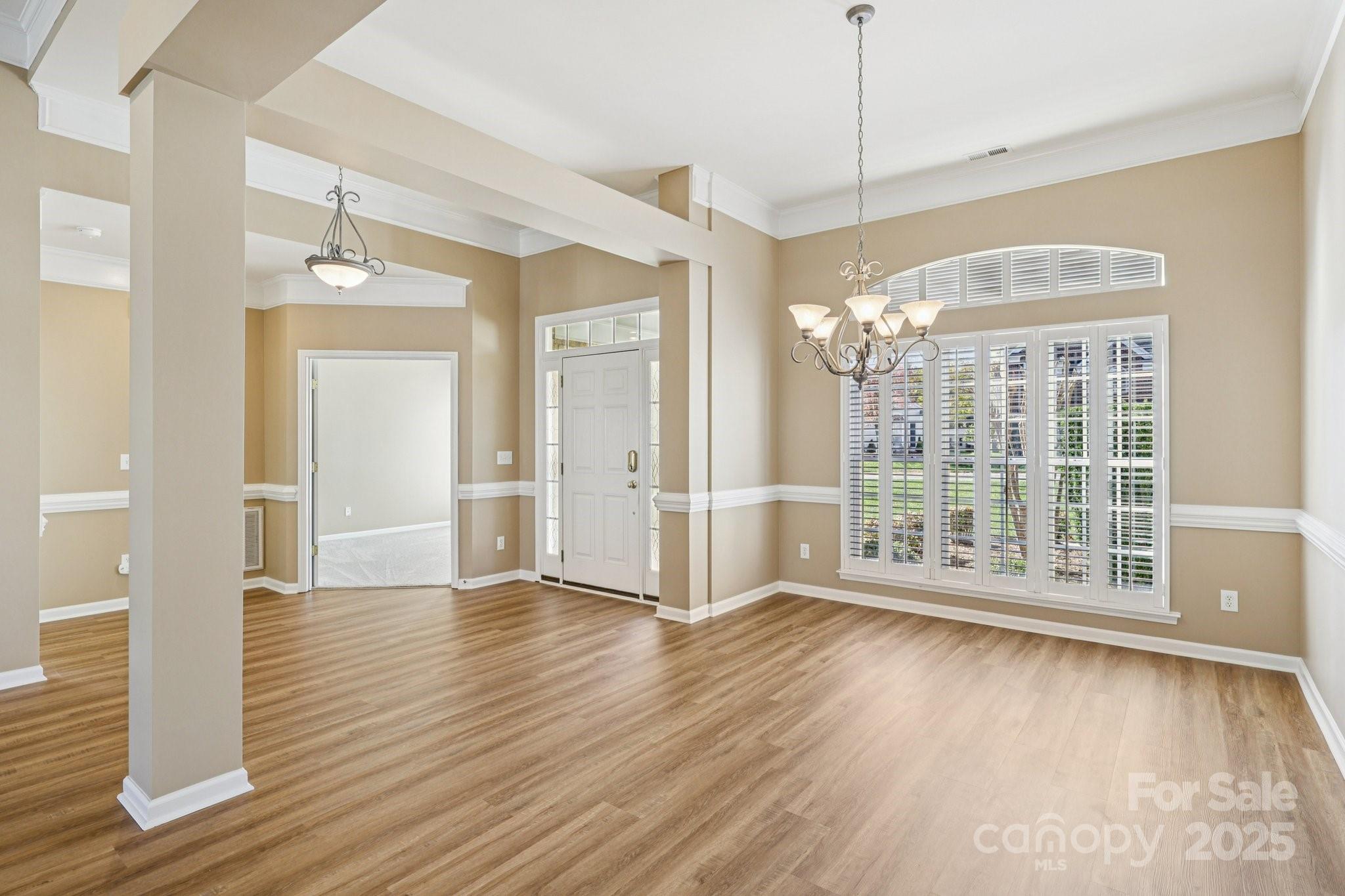 139 Lamplighter Lane