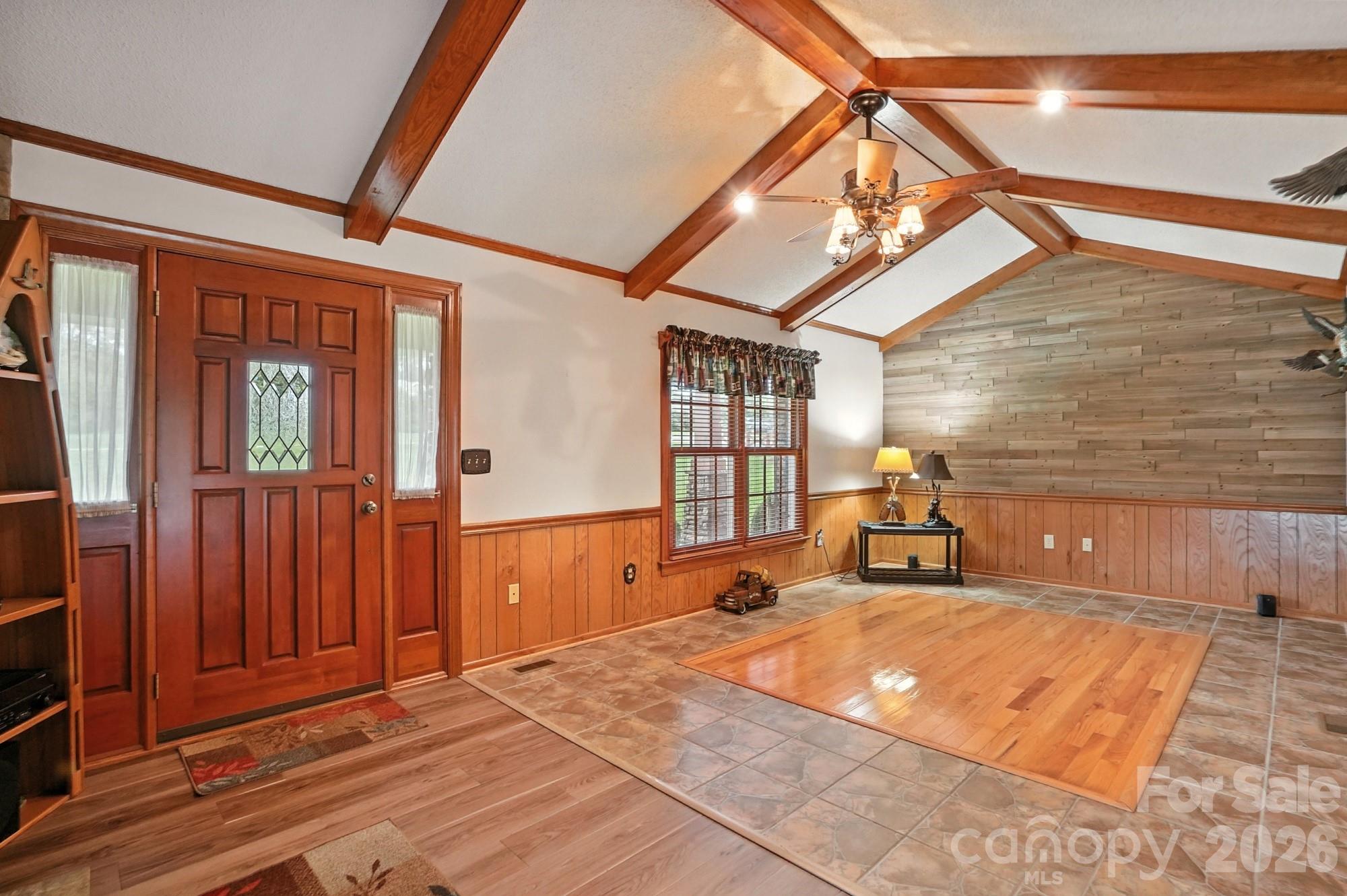Wolf Meadow Acres - Residential
