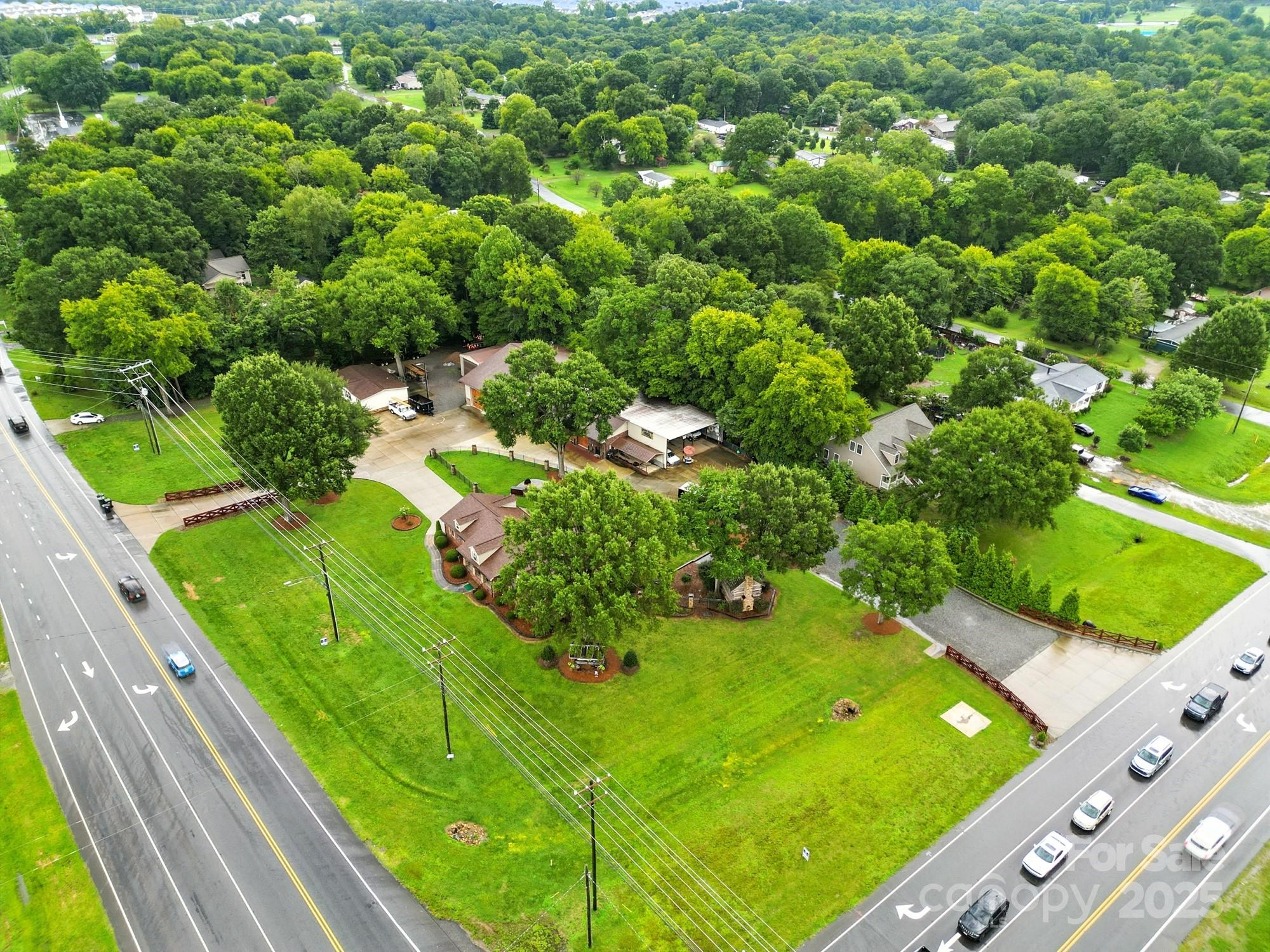 Wolf Meadow Acres - Residential