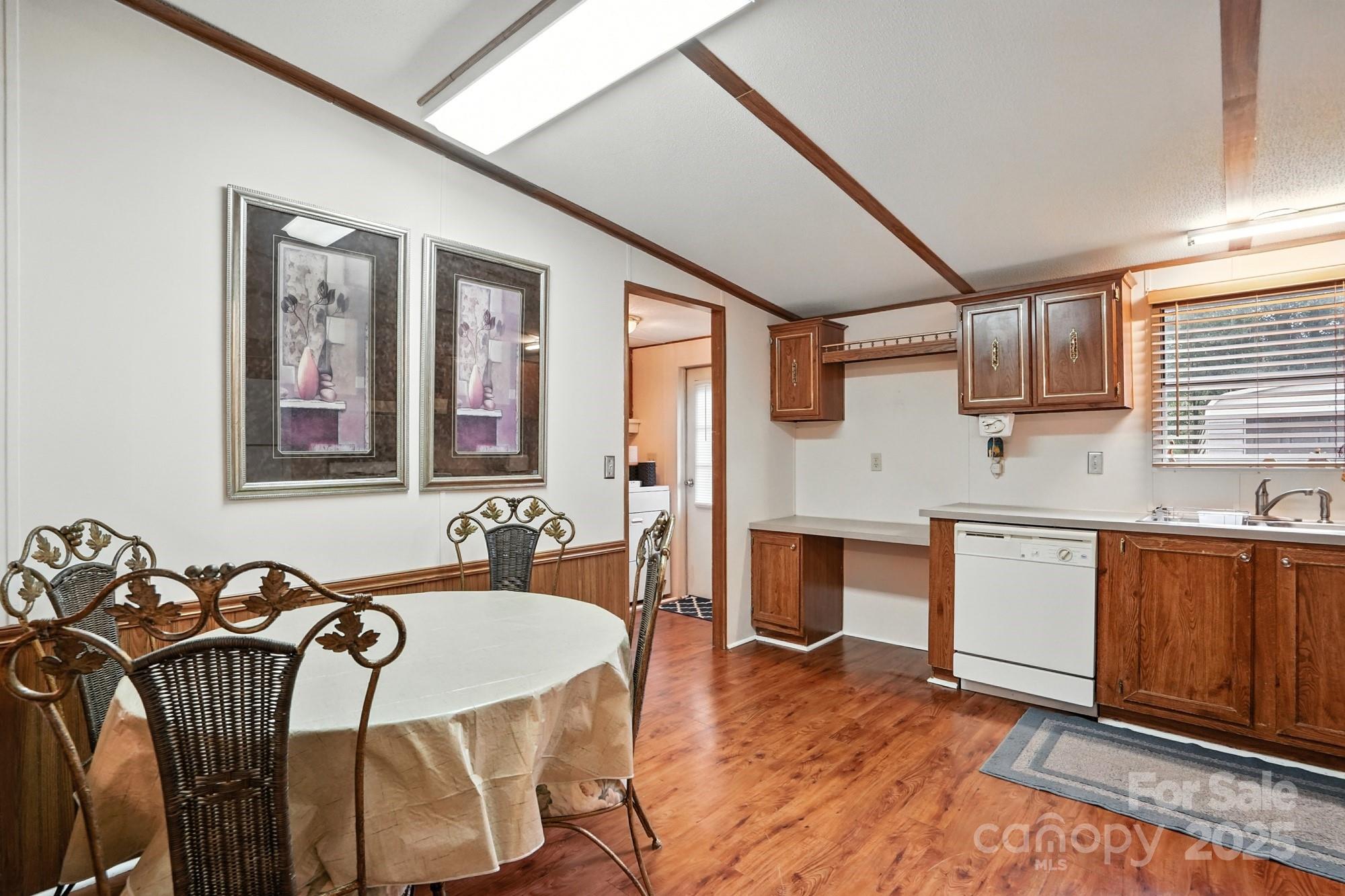 Wolf Meadow Acres - Residential