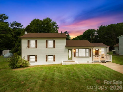 Photo of 102 Wingate Drive, Stanley, NC 28164 (MLS # 4406481)
