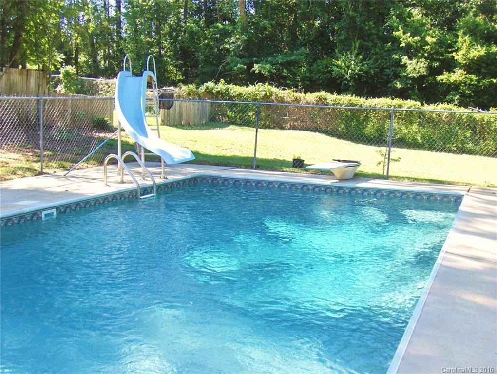 Meadowbrook Acres - Residential