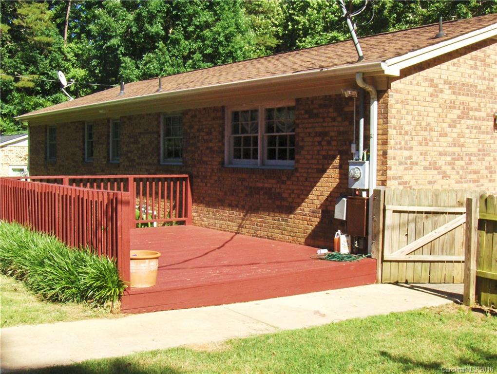 Meadowbrook Acres - Residential