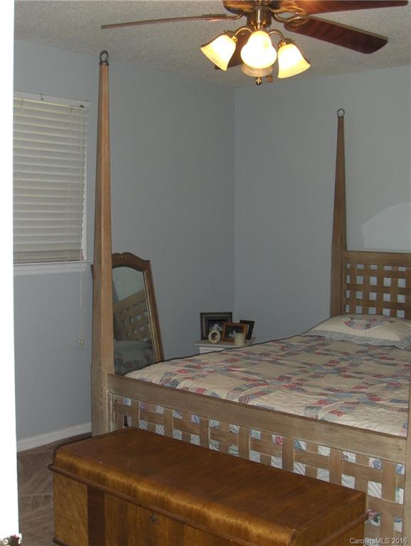 Meadowbrook Acres - Residential