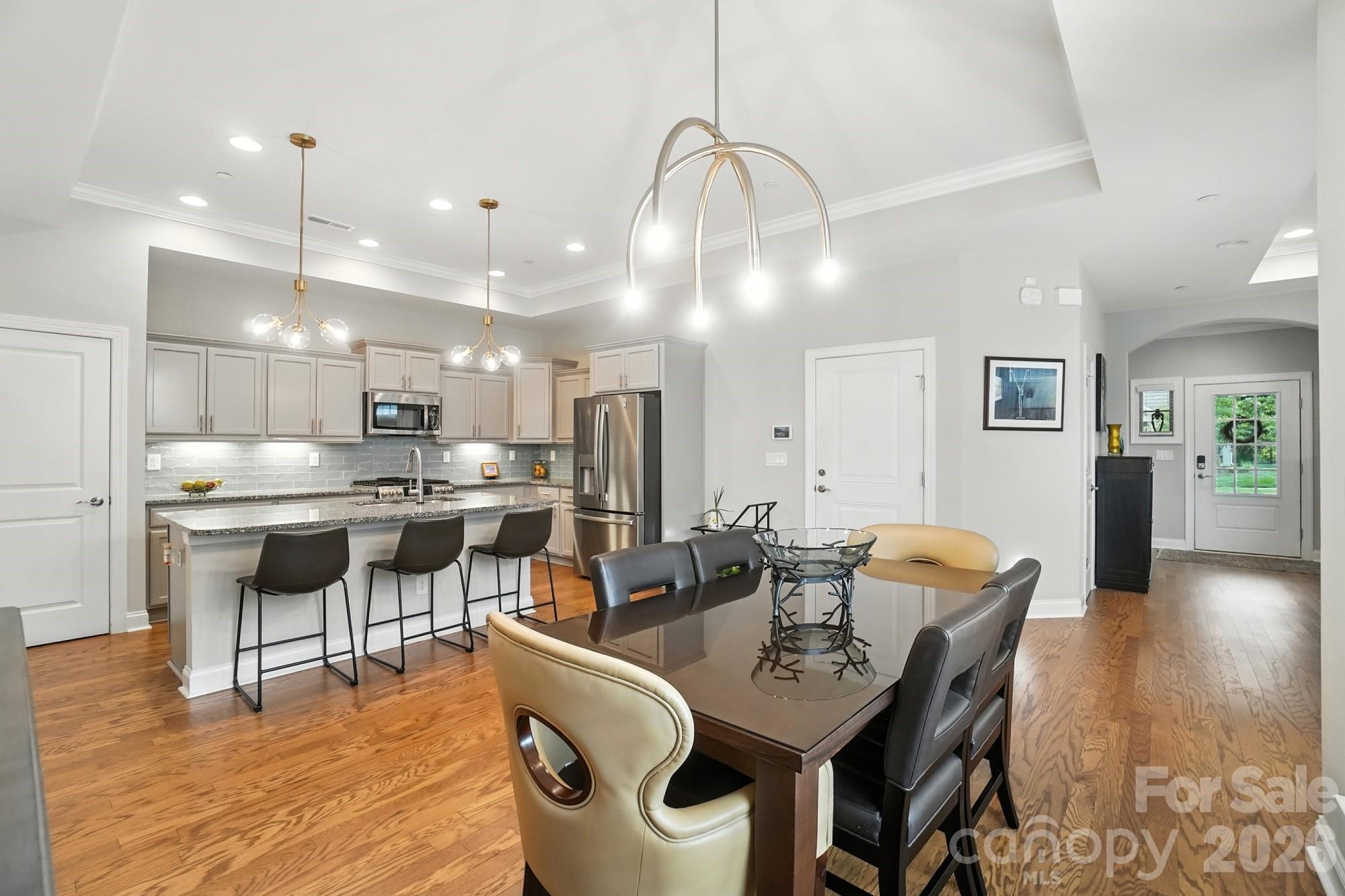 Courtyards on Poplar Tent - Residential