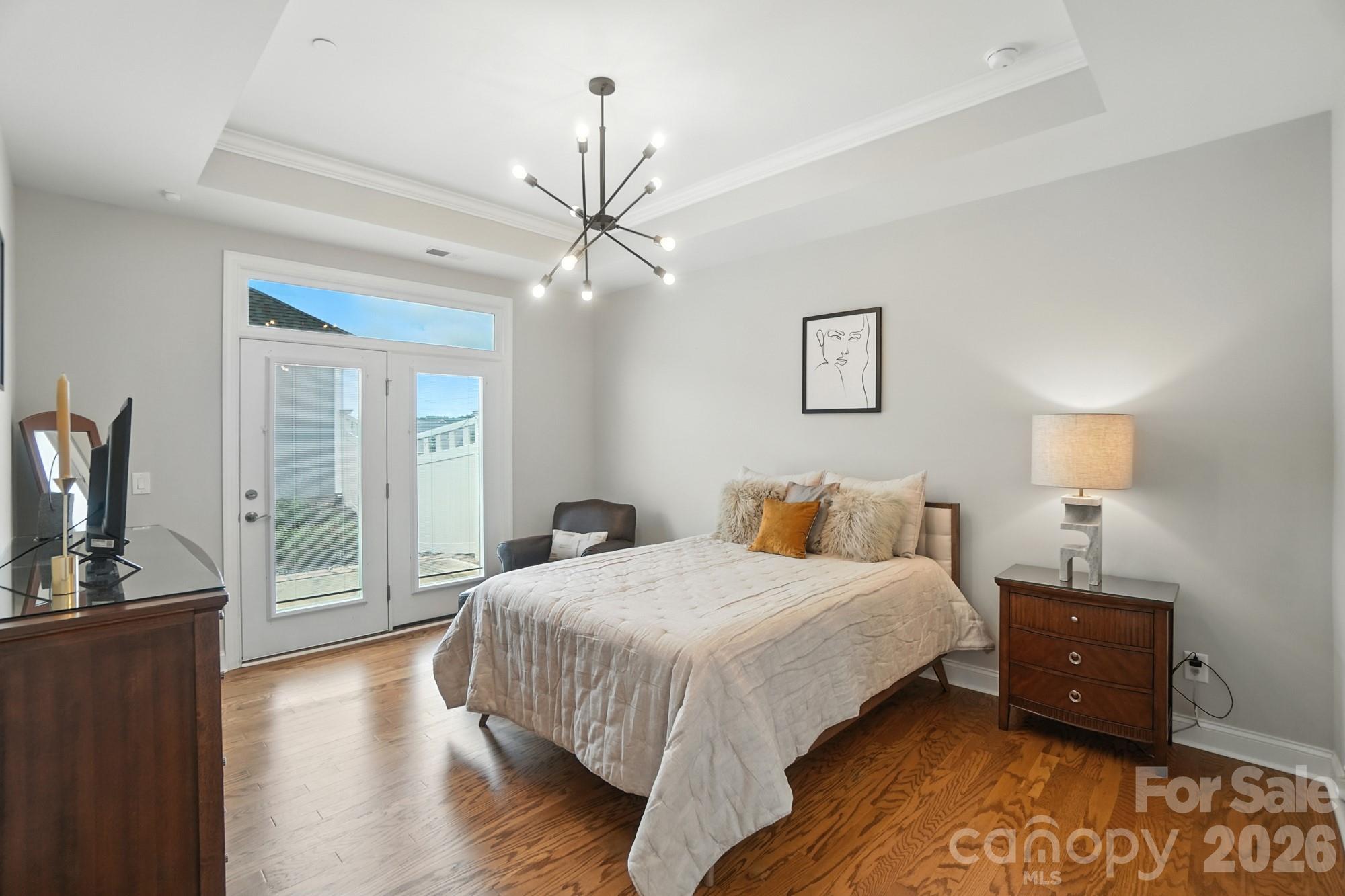 Courtyards on Poplar Tent - Residential