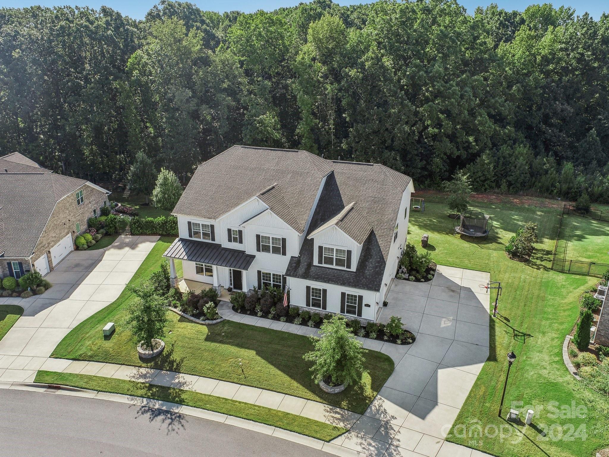 Harlow's Crossing - Residential