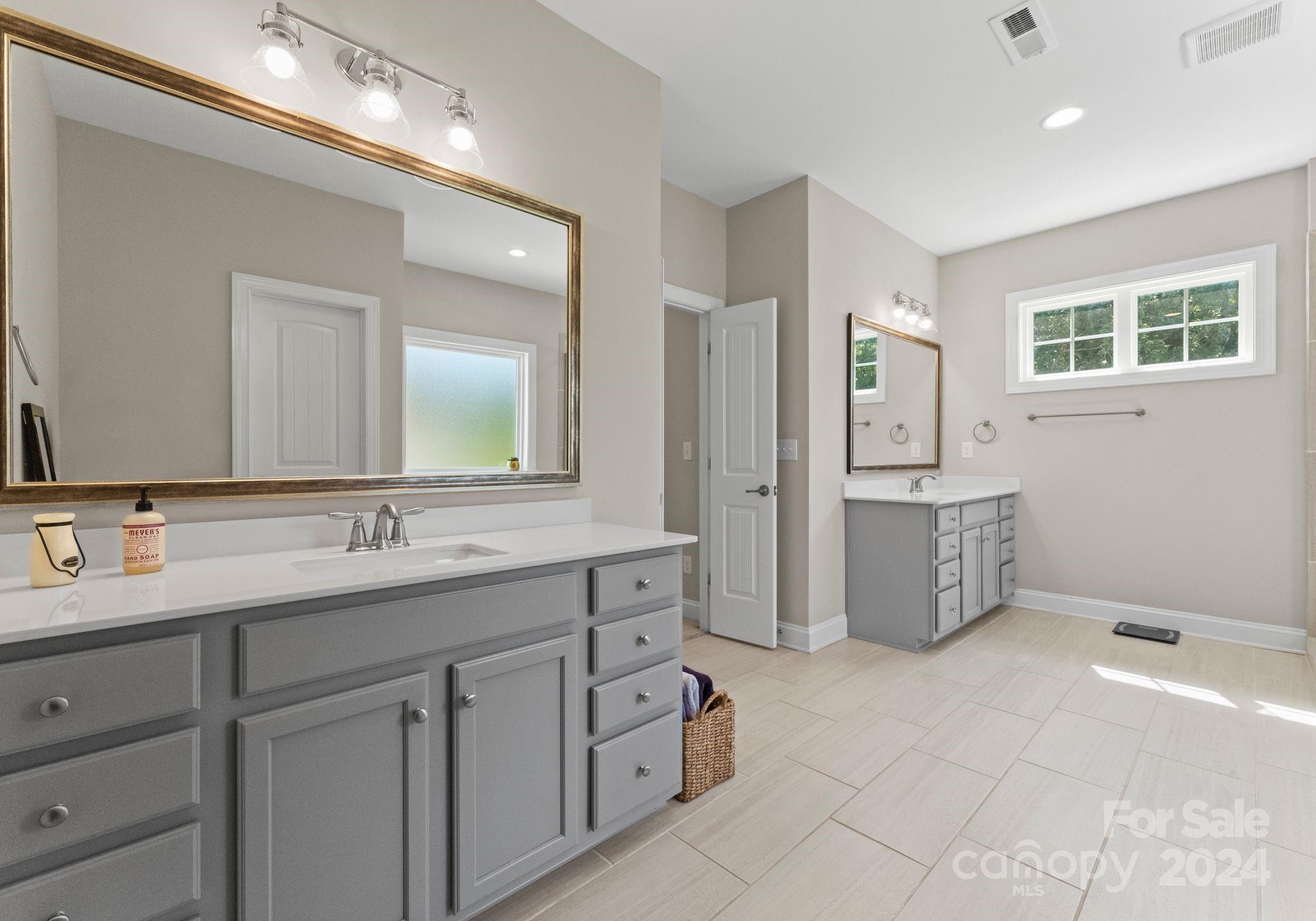 Harlow's Crossing - Residential