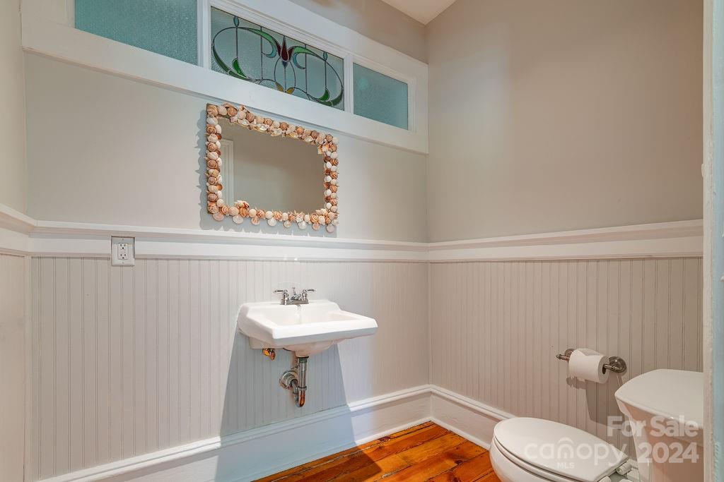 Chestnut Hill - Residential