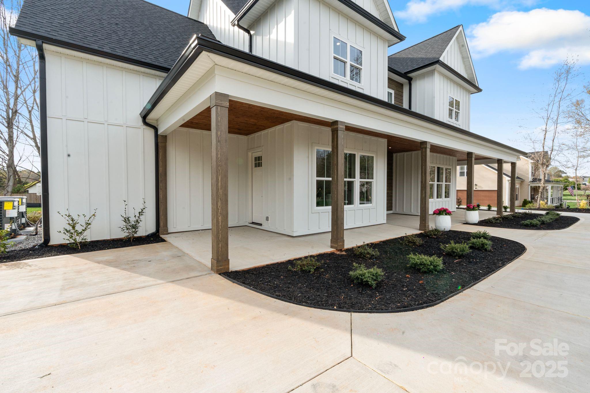 Mallard Head - Residential